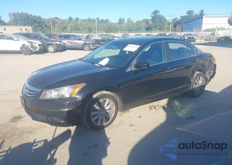 2011 Honda Accord 2.4 Ex z USA, uszkodzony, nr VIN 1HGCP2F76BA029154